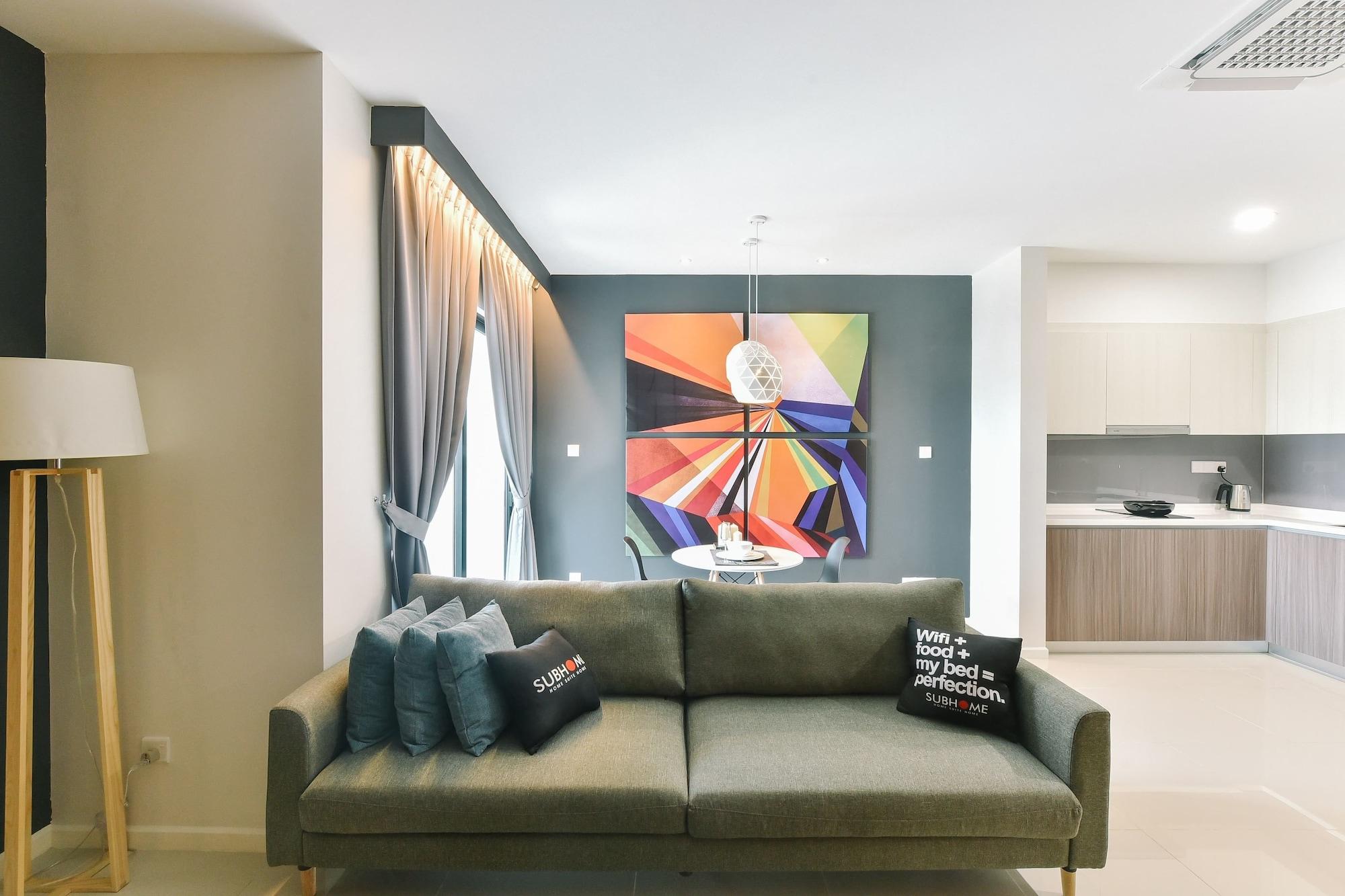 ג'והור בהרו Suasana Private Suites By Subhome מראה חיצוני תמונה
