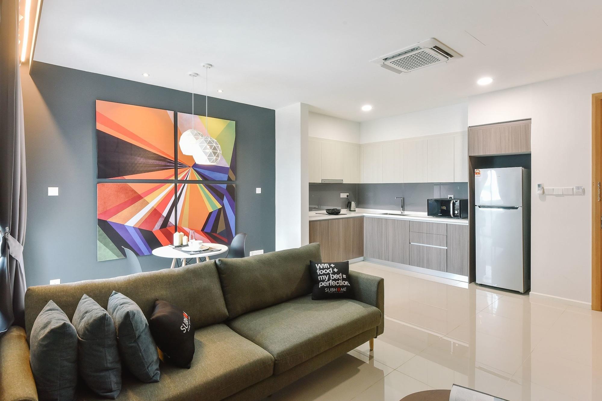 ג'והור בהרו Suasana Private Suites By Subhome מראה חיצוני תמונה