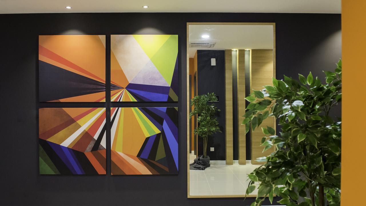 ג'והור בהרו Suasana Private Suites By Subhome מראה חיצוני תמונה